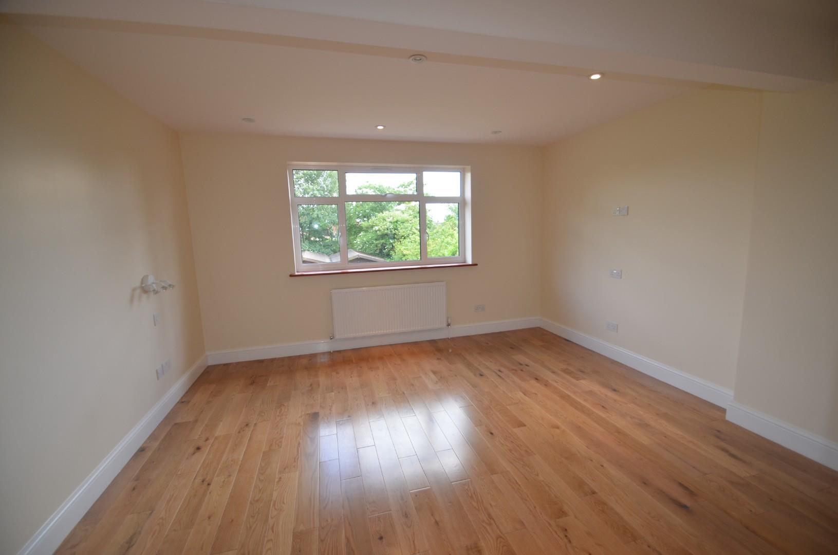 Newcombe Park, Mill Hill